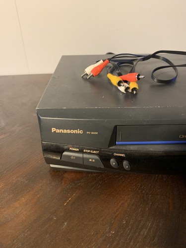 Panasonic PV-8400 Omnivision VHS VCR 4 Head Player Recorder AV Cables Included
