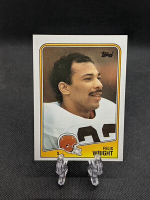 You Pick Your Cards - CLEVELAND BROWNS Fan Favorites Old & New Baker - Chubb ++