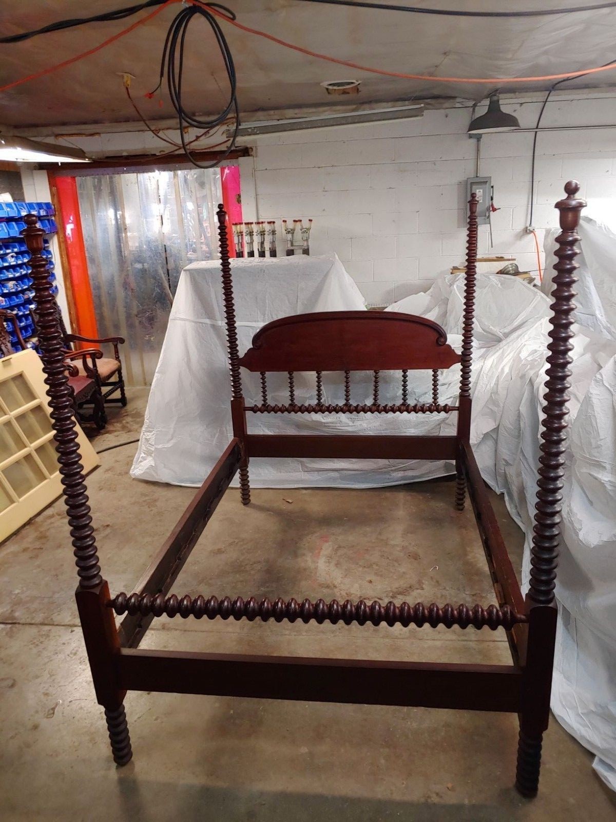 19th Century Jenny Lind 4-Poster Spindle Bed