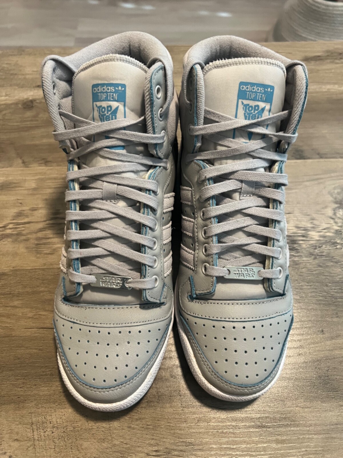 adidas ❌ STAR WARS コラボ　リバーシブルベスト　サイズM 国内販売中/10月9日発売予定】スターウォーズ × アディダス