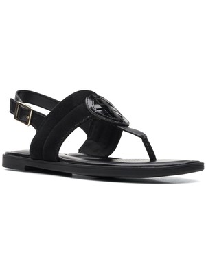 

КОЛЛЕКЦИЯ CLARKS Женские черные сандалии Reyna с круглым носком и ремешком на пятке, Черный, 26157719