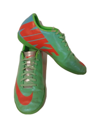 green nike indoor soccer shoes