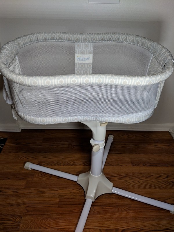 halo bassinest essentia series