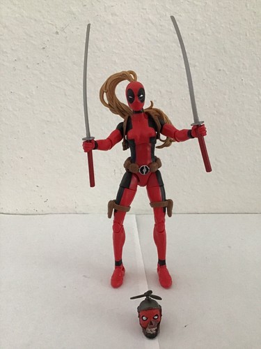 ハズブロ　DEADPOOL's HEAD Amazon.com: Marvel Legends Series Deadpool's Head Premium