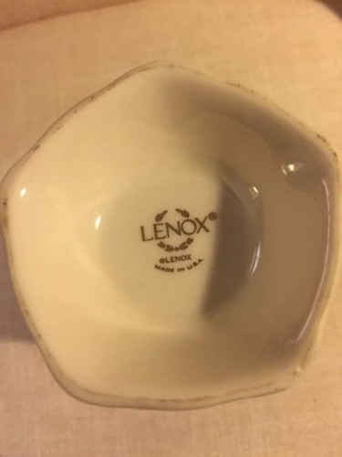 Preowned Used Lenox Langtry Collection Pierced 7
