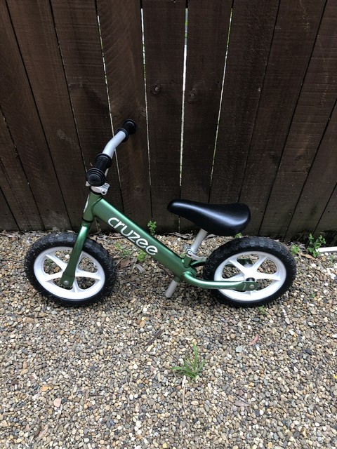 cruzee balance bike gumtree