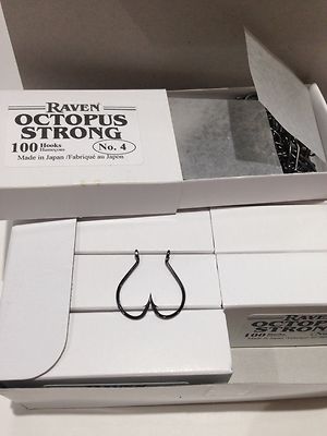 Raven Octopus Hooks, Size 4, 100 Ct Box