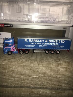Wsi 1.50 R Barkley Sons DAF Xf SSC 6x2 Northern Ireland Breast Cancer