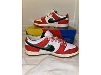 nike sb dunk low size 9.5