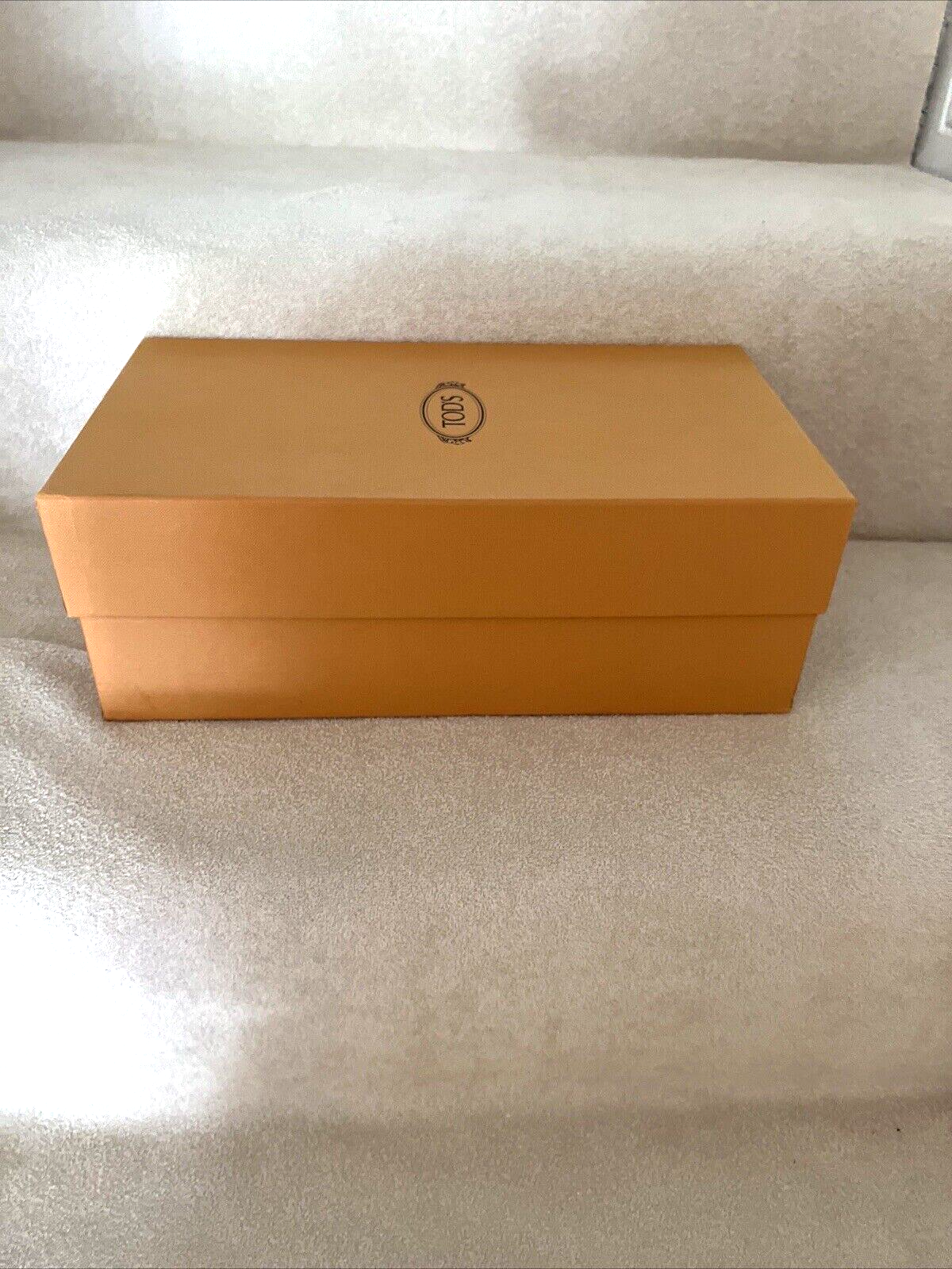TOD&rsquo;S SHOE BOX EMPTY STORAGE GIFT KEEPSAKE BOX 14" X 7.75" X 5" BOTTOM & LID