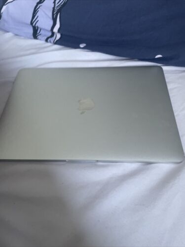 Apple MacBook Pro 13 Apple MacBook Pro 13