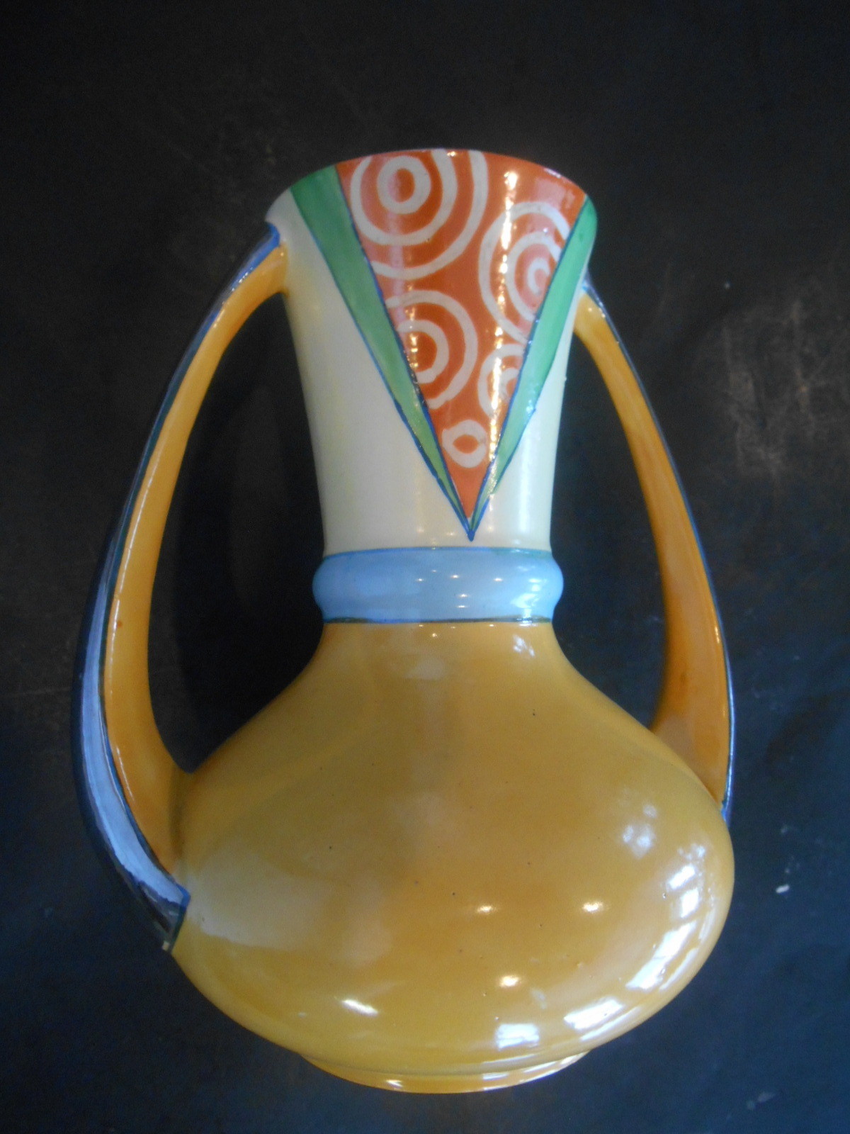 GOLDCASTLE HAND PAINTED CHIK-USA <MADE IN JAPAN, ART CHINA AT ITS BEST. WOW.