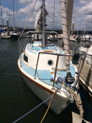 1983 Dockrell 27 Sailboat - Charleston SC