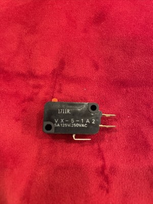1 pcs OMRON VX-5-1A2 Micro Switch