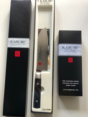 KASUMI Japanese Chef(Santoku) Damascus Knife 7in/18cm  & Double Sided Whetstone
