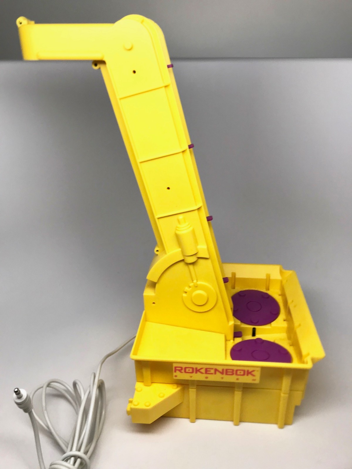 Rokenbok Yellow Dual Feed Wheels Ball Conveyor Tested