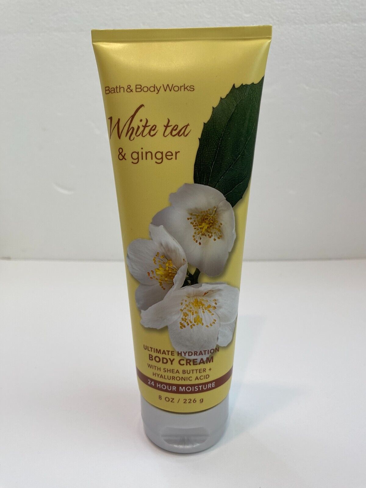 Bath and Body Works Body Cream 8 oz Bath and Body Works Body Cream 8 oz