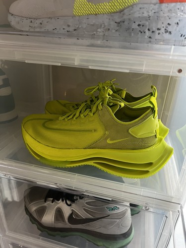 nike zoom double stacked on feet