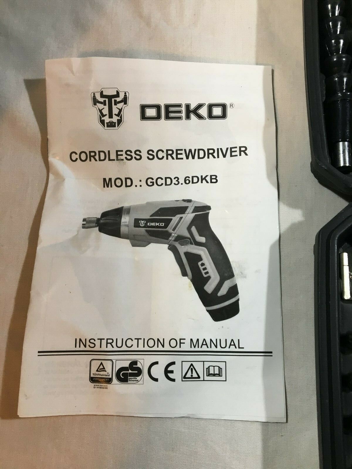 Deko GCD3.6DKB Cordless Screwdriver Rotatable Rechargeable Yellow Kit VERY GOOD