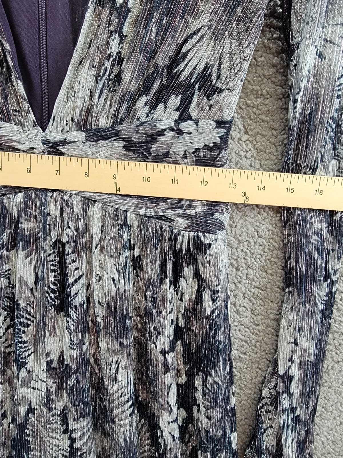 Ramy Brook Estelle Metallic Gown Women's 2 Dove Grey Floral Back Zip Closure - Picture 7 of 17