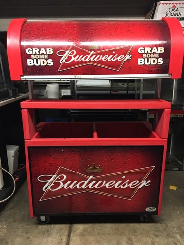 Cambro Budweiser **Light Up**  Rolling Vending Cart - 2 Large Wells - Very Nice