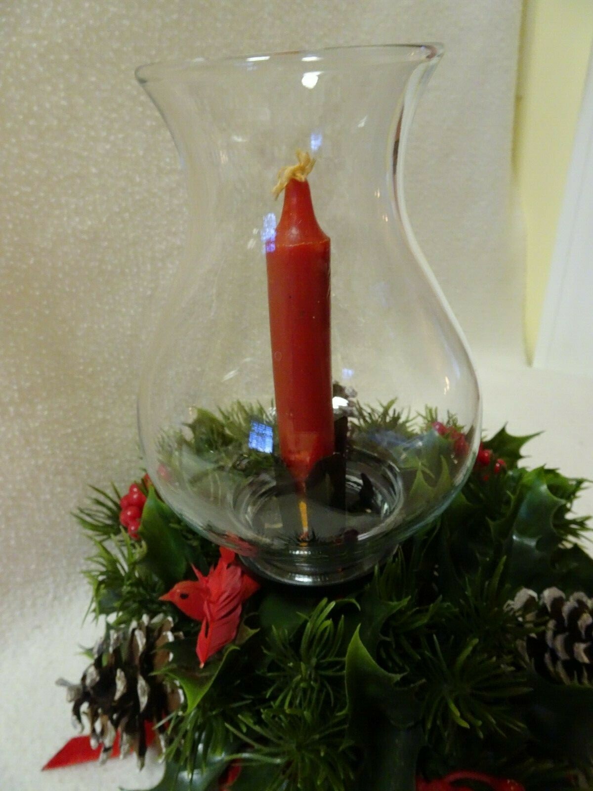 VINTAGE HURRICANE GLOBE IN FAUX FLORAL ARRANGEMENT-CHRISTMAS DECOR-RED CANDLE