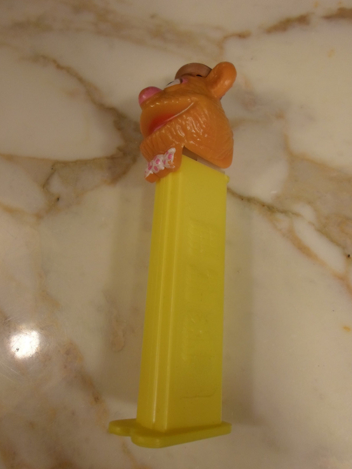 PEZ Muppets - Fozzie - 4.9 Czech Republic