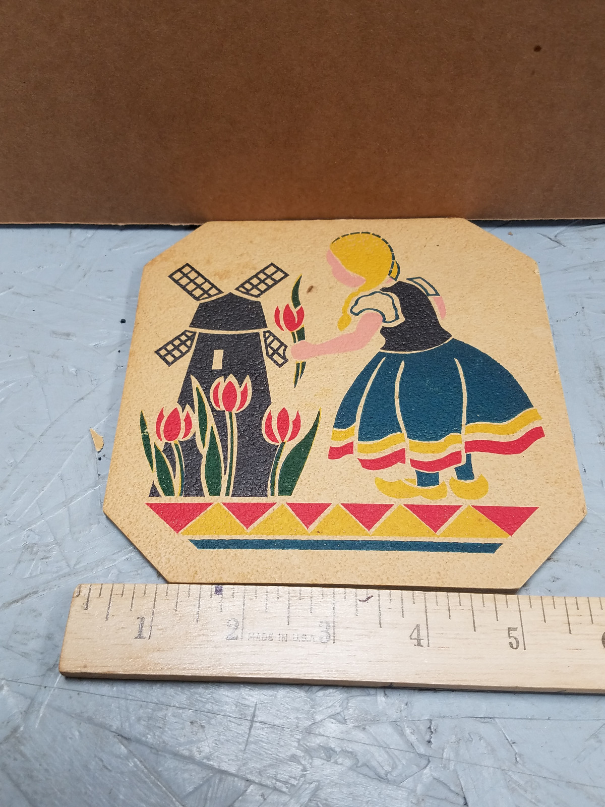 MARENGO HATCHERY Marengo ,Iowa  IA  Hot Pad  Hy-Line CHICKS Wilbur Bowen  TRIVET