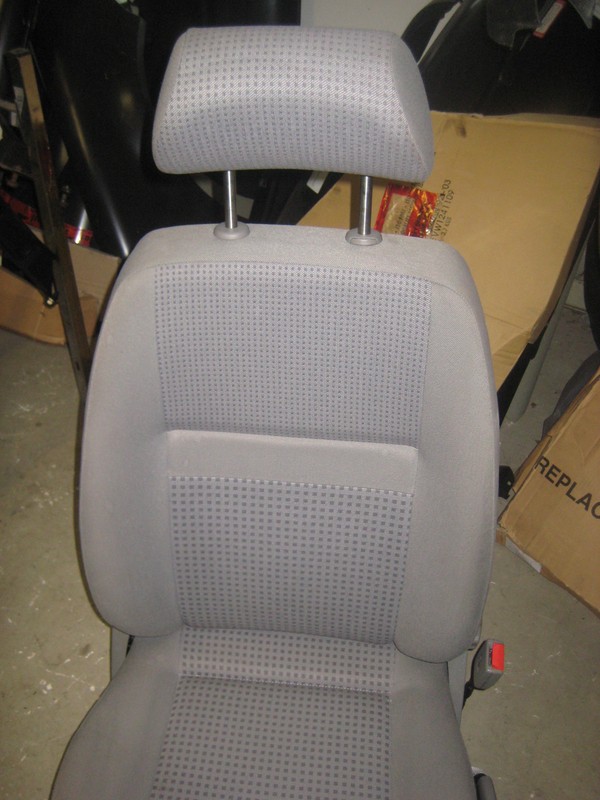 BEIFAHRERSITZ ohne Airbag - VW Polo 5-türer