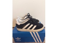 adidas gazelle infant size 7