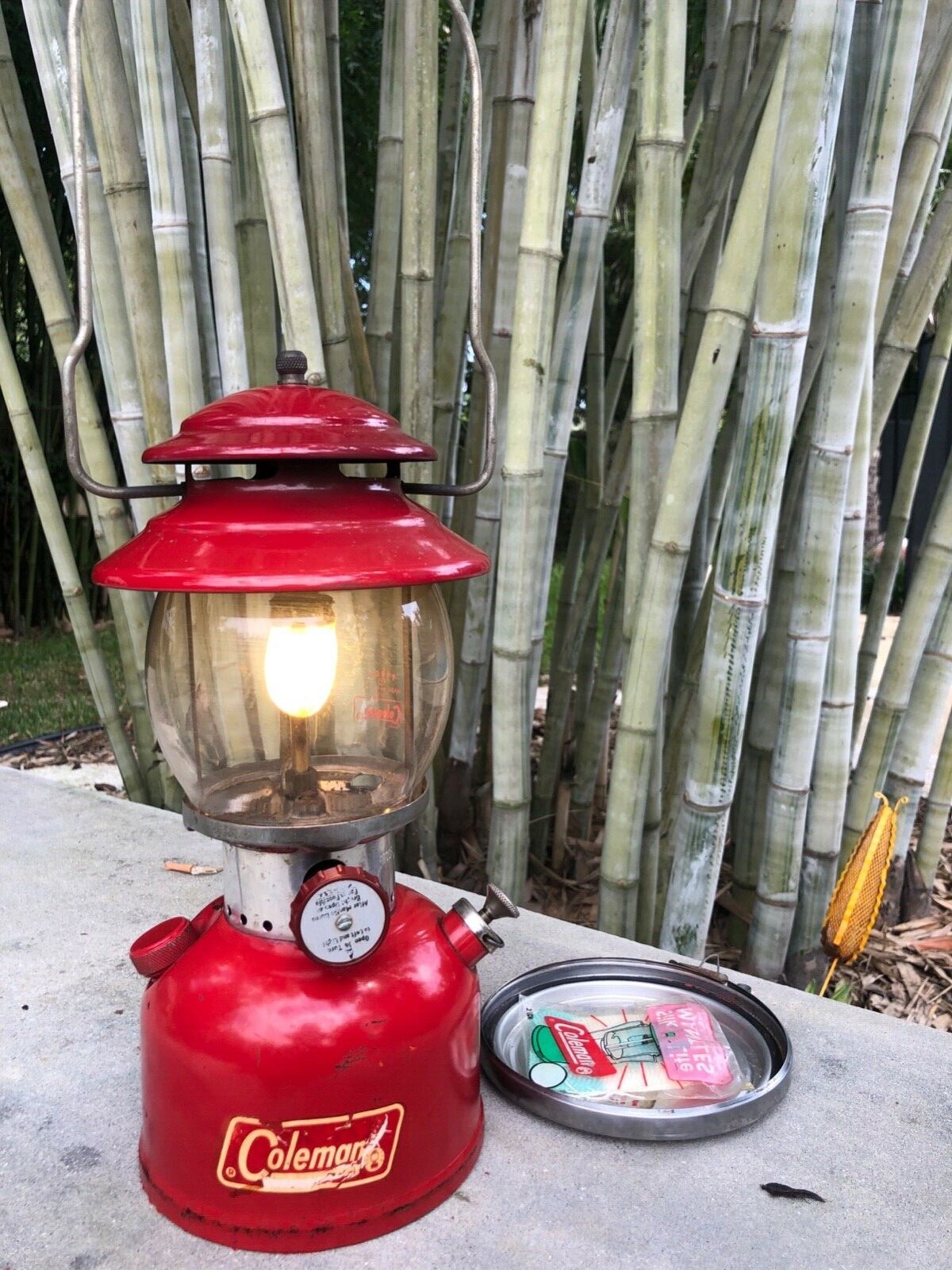 coleman 200a lantern with safe のeBay公認海外通販｜セカイモン