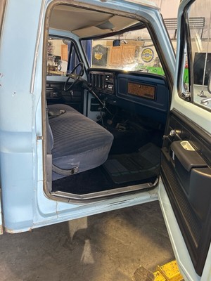 image 12 of interior