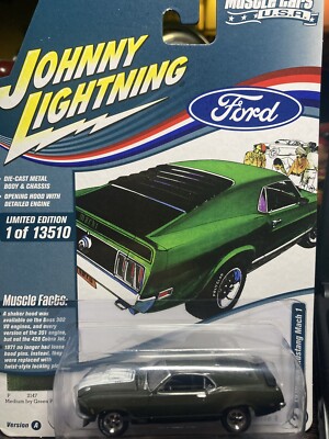 Johnny Lightning 1/64 Scale 1970 Ford Mustang Mach 1   'Muscle Cars USA' GREEN!