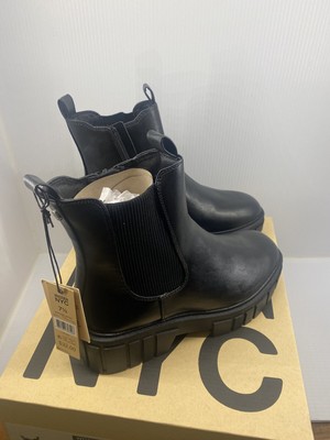 Madden NYC Women's Chunky Lug Chelsea Boots Size 7 1/2 NEW