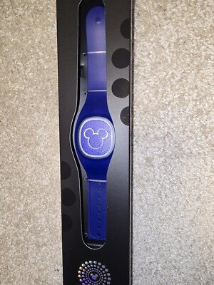 NEW 2024 Disney Parks Magic Band Plus + Solid Color Navy Blue UNLINKED 