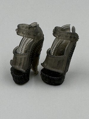 Monster High Schuhe Replacement Shoes High Heels Boots Stiefel Isi Batsy Catty