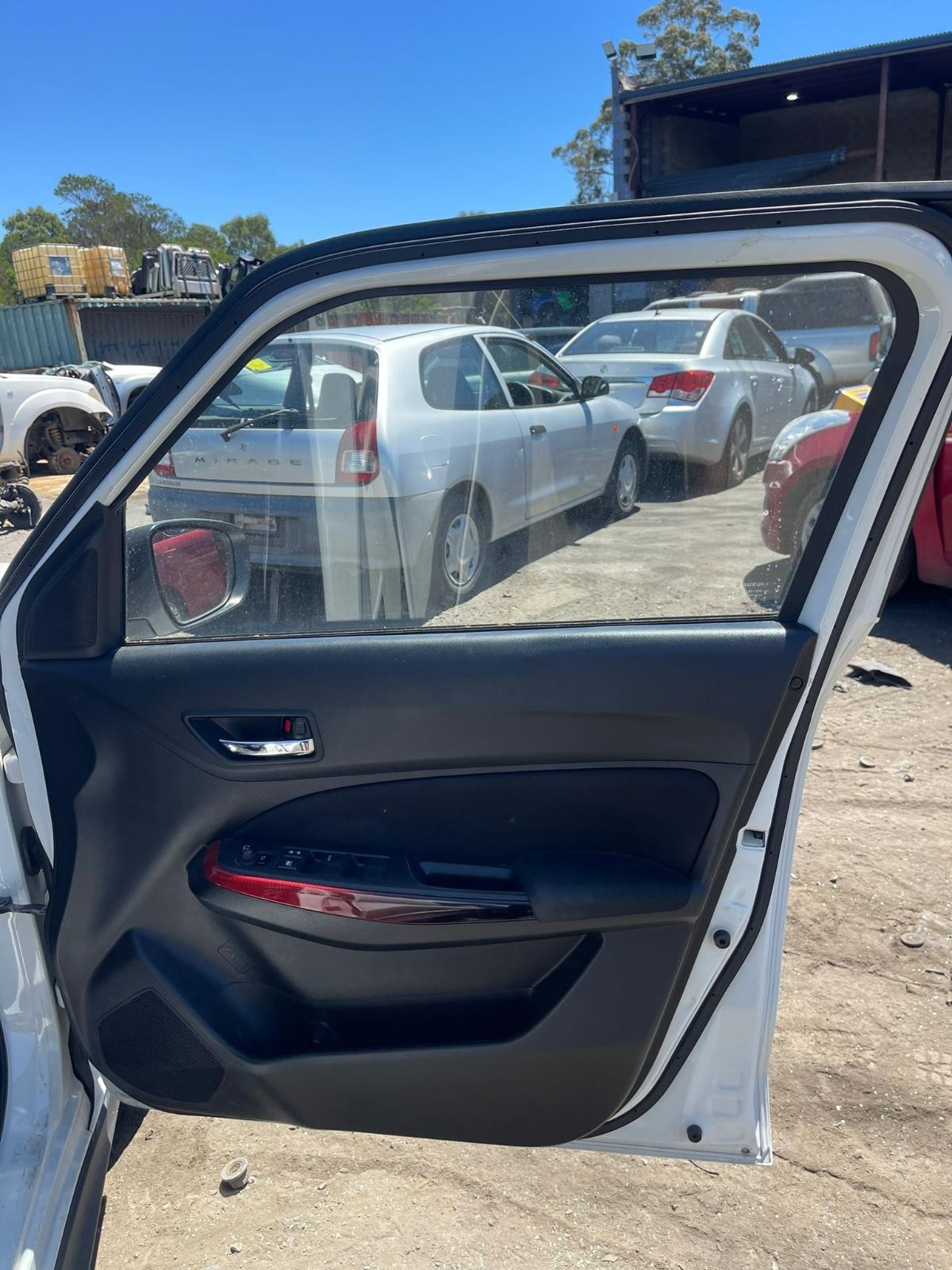 SUZUKI SWIFT AZ 04/2017-11/2023 FRONT DIFF HOUSING 1.4L PETROL 6 SPEED MANUAL - thumbnail 4