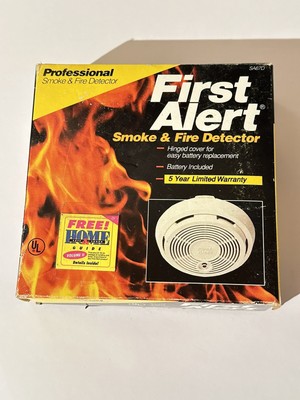 FIRST ALERT PROFESSIONAL SMOKE DETECTOR & FIRE DETECTOR # SA67D Vintage Unopened