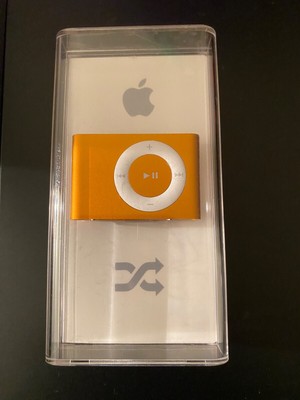 Apple New iPod Shuffle 1GB Gold Color A1204 - 2nd Generation 240 Songs PC+MAC