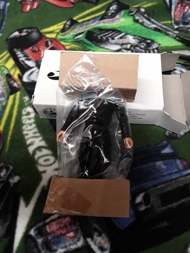 1998 Star Trek Communicator Fan Club New Frontier Captain Calhoun Action Figure