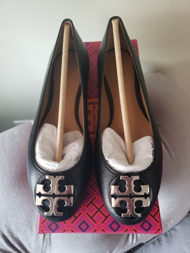 Amazon.com | Tory Burch Women's Claire Cap Toe Ballet Shoes