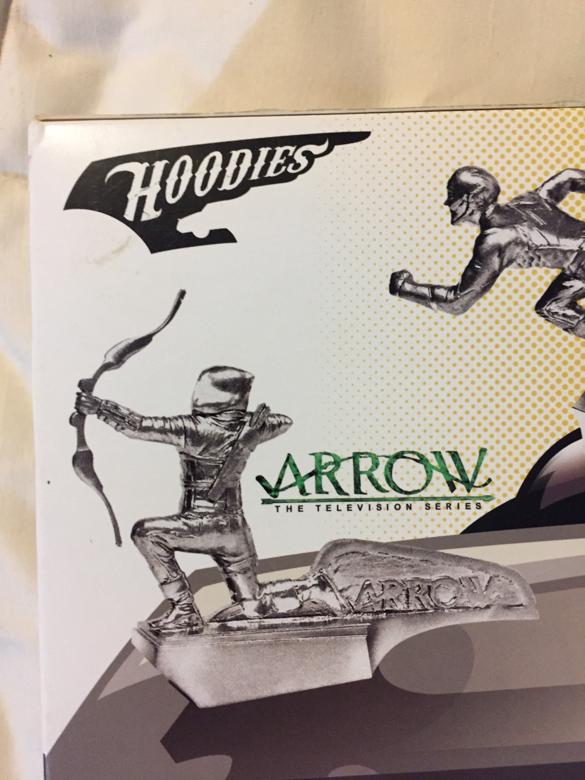 NEW HOODIES AUTO MAGNETIC HOOD ORNAMENTS THE GREEN ARROW ARCHER OLIVER QUEEN NEW