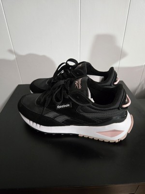 7.5 Womens Reebok Classic Black And Pink Nylon Suede Athletic Shoes 