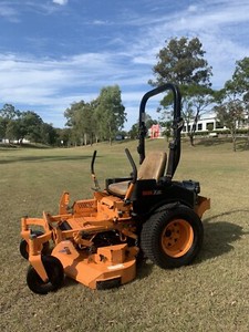  Scag  Z Cat  zero turn ride on 42  cut Lawn Mowers 