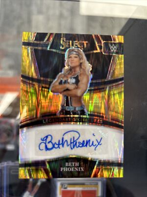 2023 Panini Select WWE Beth Phoenix Legendary Signatures GOLD Prizm #LS-BPH #2/5
