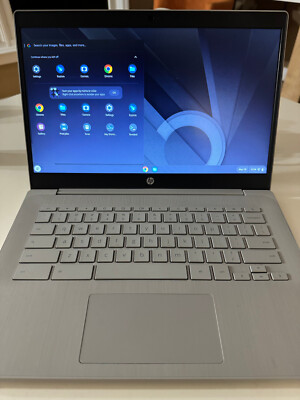 HP Chromebook 14'' Intel Celeron - 4GB Memory - 64GB, *Pristine Condition*