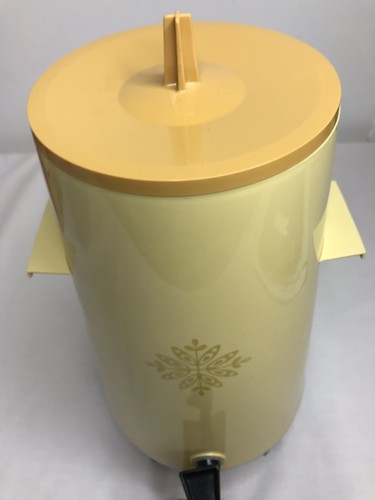 Vintage West Bend Harvest Gold 10-20 Cup Coffee Percolator M 5922 (NEW OPEN BOX)