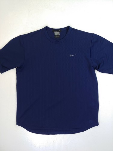 トップス 00s nike sphere technical shirt y2k 00s nike sphere technical shirt y2k - メルカリ