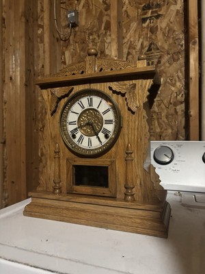 1894 W.M. Gilbert Clock Co, VINTAGE Clock with Key + Pendulum  