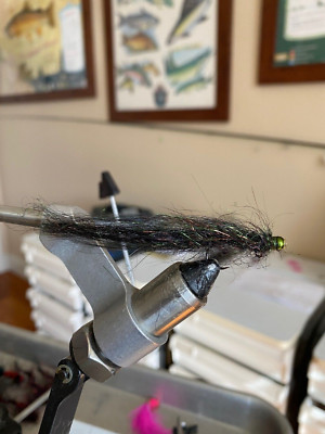 Balanced Peacock Diamond Hair Leech Size 8